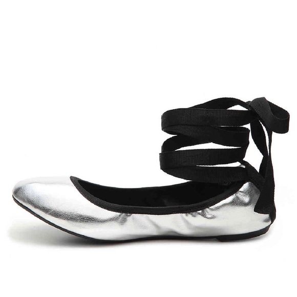 Steve Madden Florrah Ballet Flat Silver Shoes 7 - Picture 7 of 8